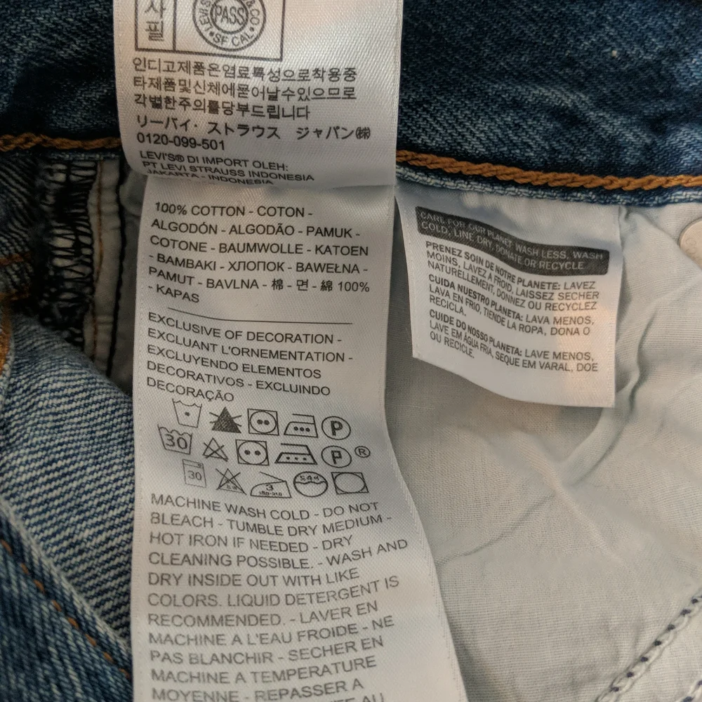 Levi's Wedgie High Rise Women's Jeans - Picture 7 of 9